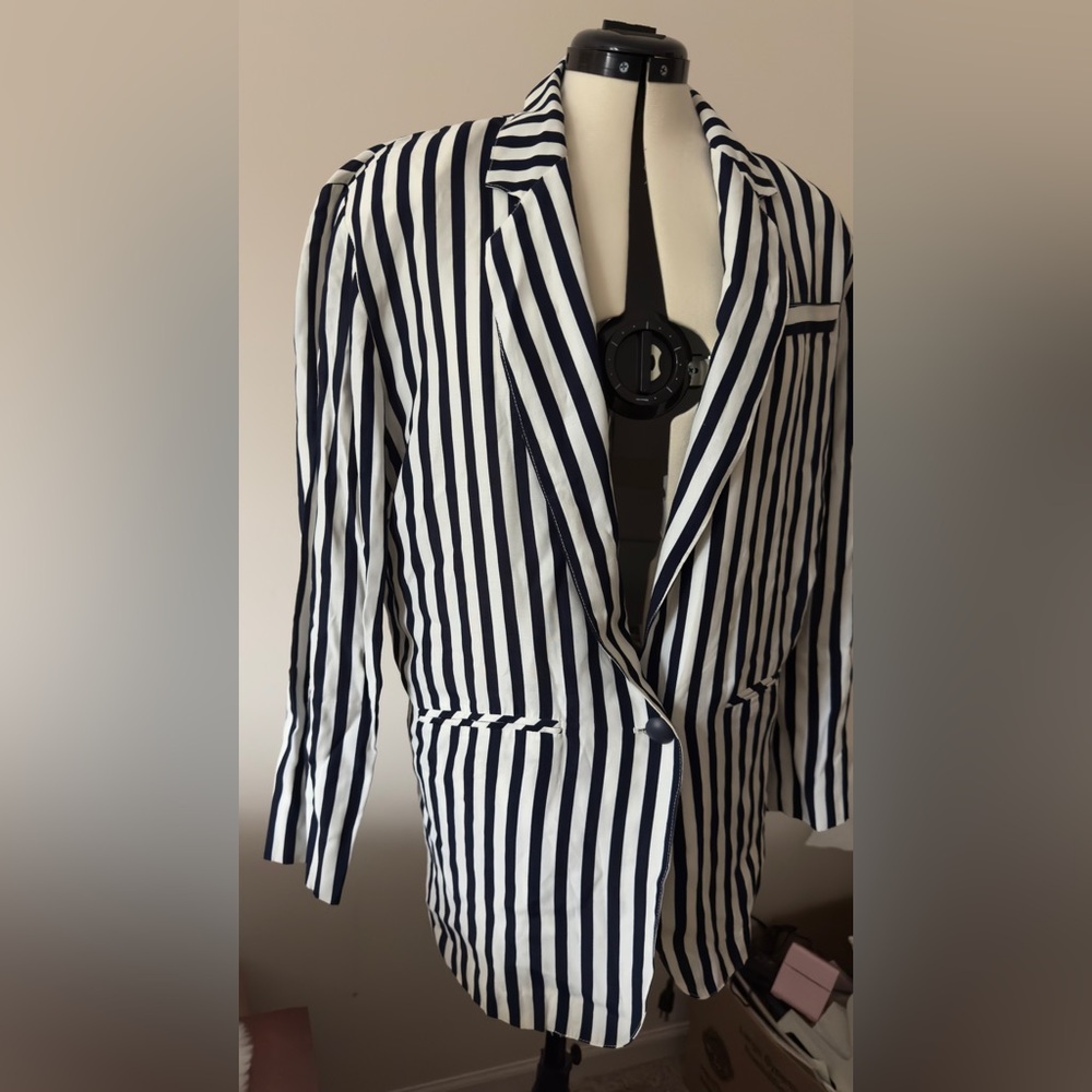 Michelle Stuart Black and White Striped Jacket - Picture 2 of 5
